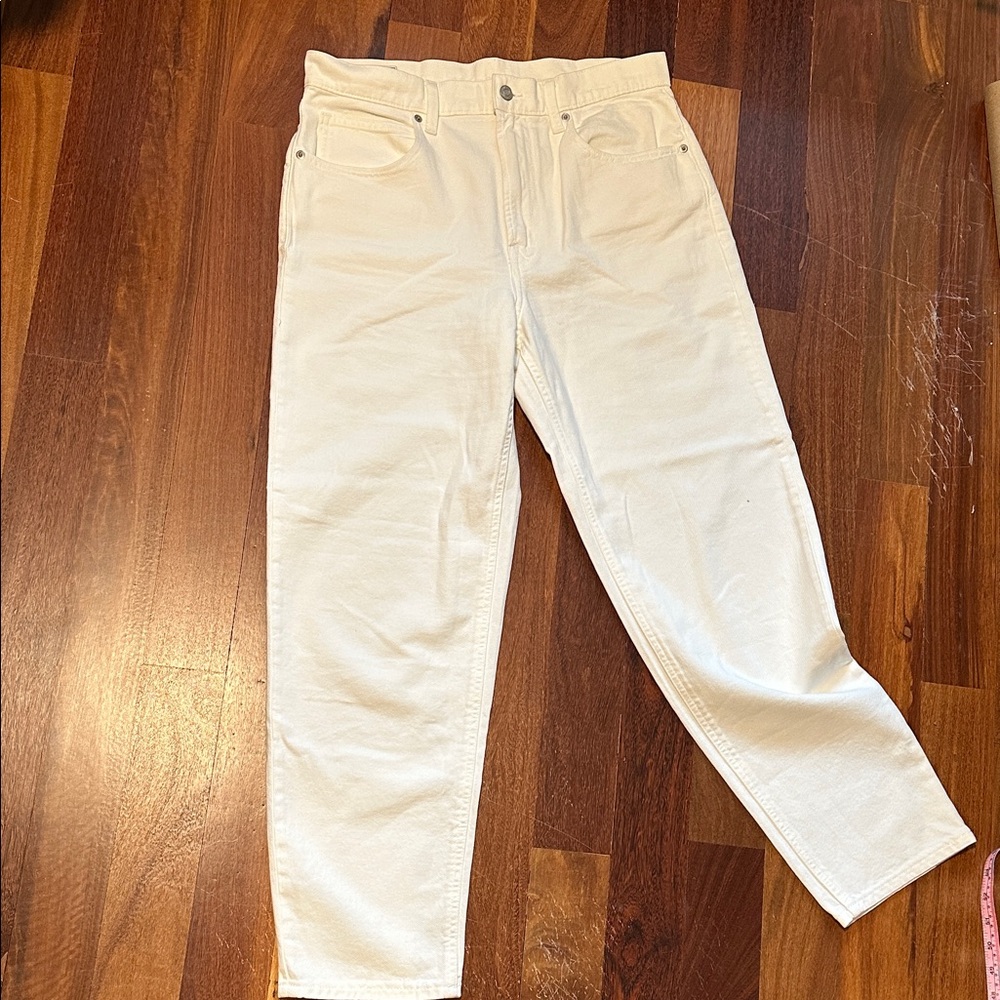 GAP Women's Relaxed Fit White Jeans